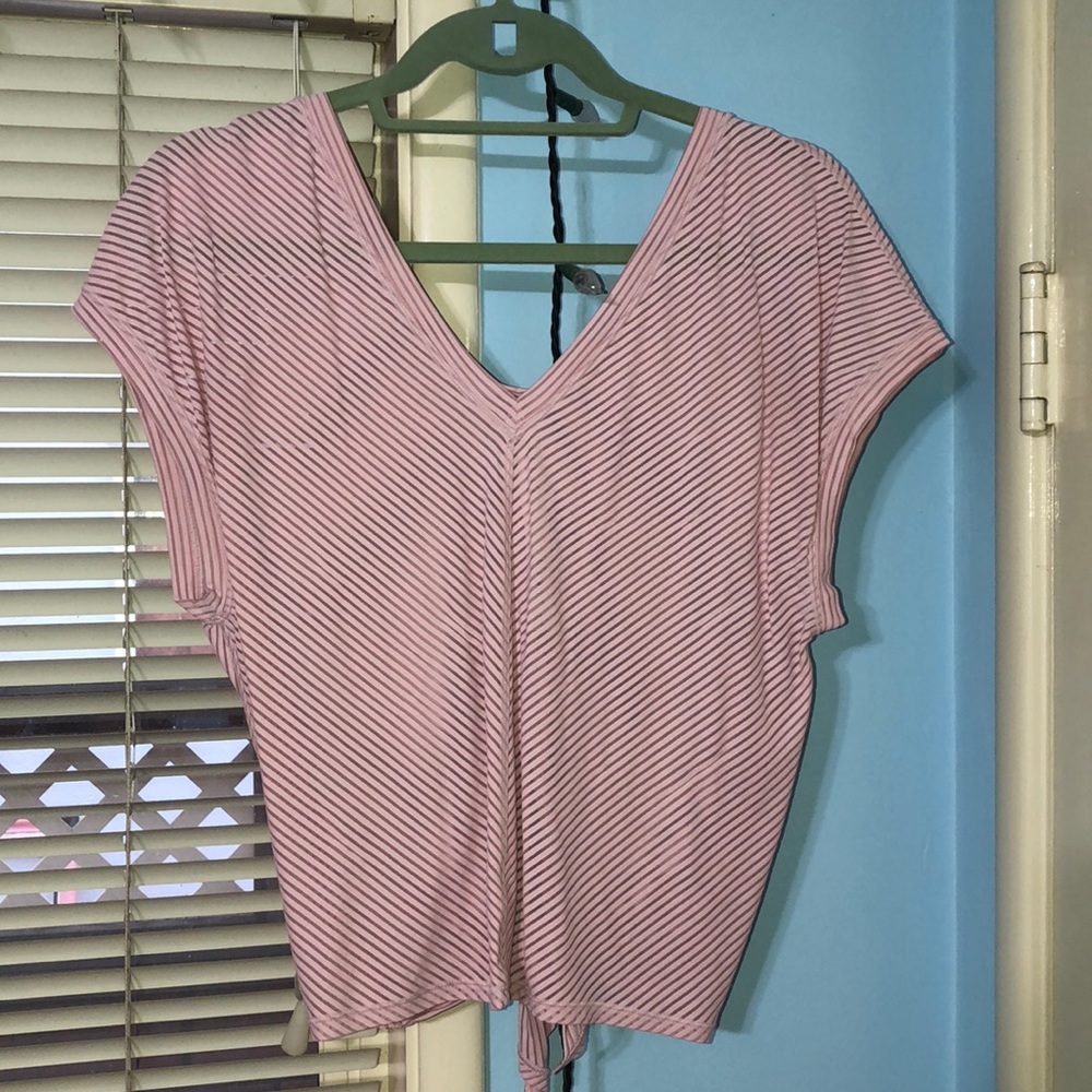 Lululemon athletica yoga top💗